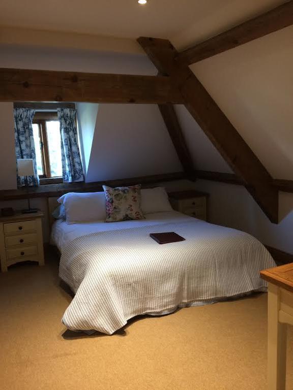 The Fat Pigeon Guest House Yeovil Exterior photo