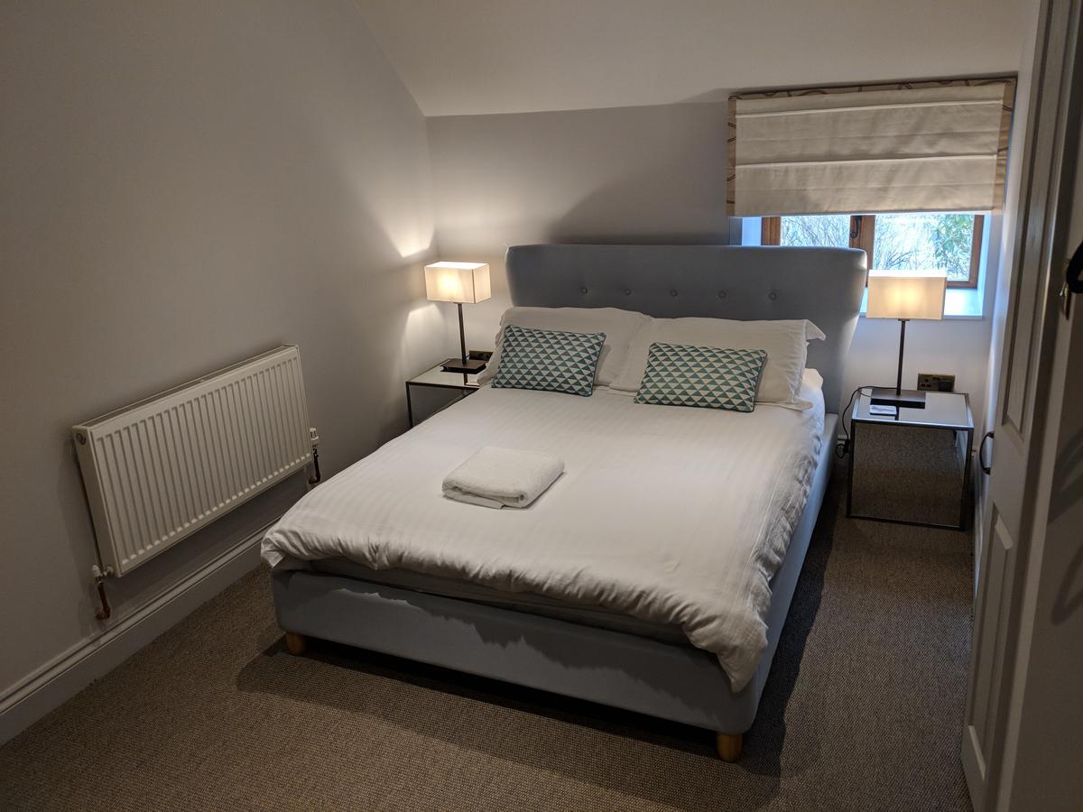 The Fat Pigeon Guest House Yeovil Exterior photo
