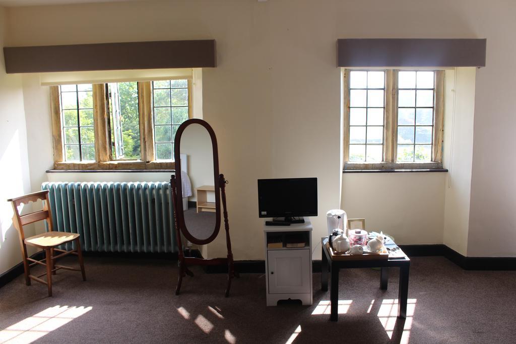 The Fat Pigeon Guest House Yeovil Exterior photo