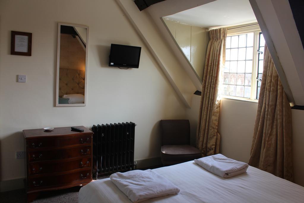 The Fat Pigeon Guest House Yeovil Exterior photo